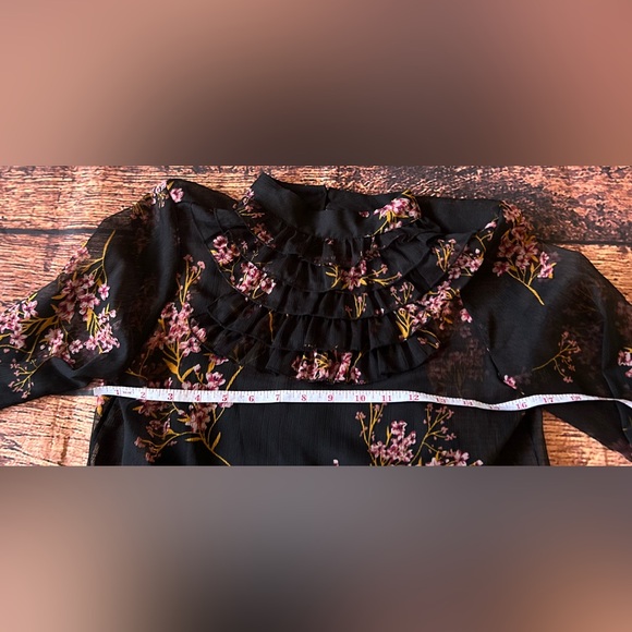 Who What Wear Chiffon Mini Dress Long Sleeve Floral Ruffle Trim Pullover Size XS - Picture 8 of 12